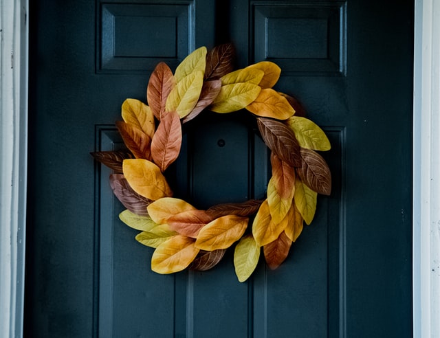 How To Decorate A Front Door, How to Decorate a Front Door